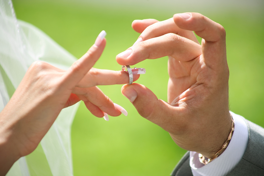 This Is the Best Thing You Can Do with Your Wedding Ring, Post-Divorce